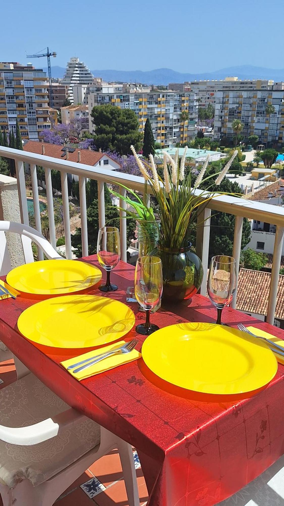 Jupiter Apartment Sea View Бенальмадена Экстерьер фото